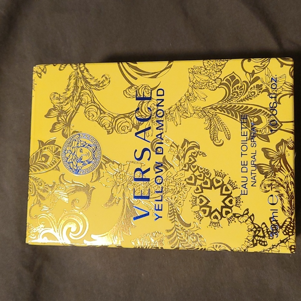 Versace Yellow Diamond